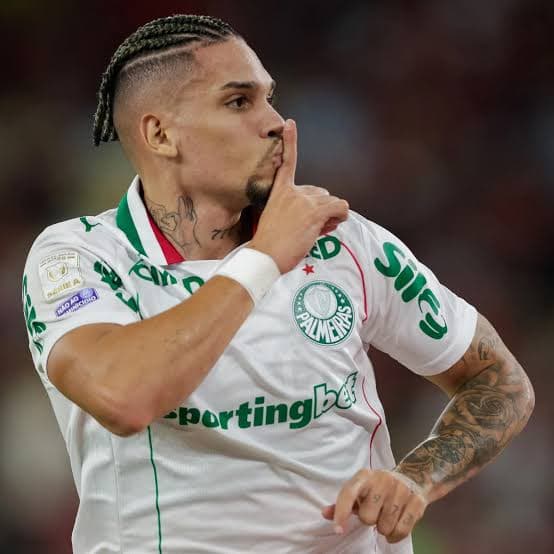 Para Lavar a Alma! Palmeiras é letal, cala o Maracanã e amassa o Flamengo por 3 a 0
