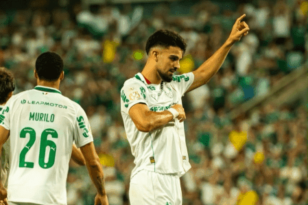 Classificado! Palmeiras administra vantagem contra o Fortaleza e avança às quartas da Copa do Brasil